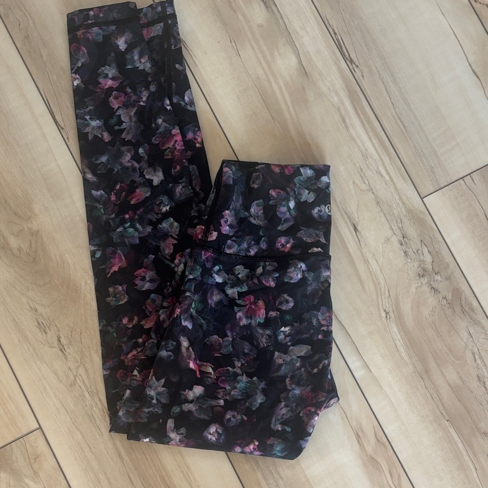 lululemon athletica Floral Leggings - Multicolor - Picture 7 of 7
